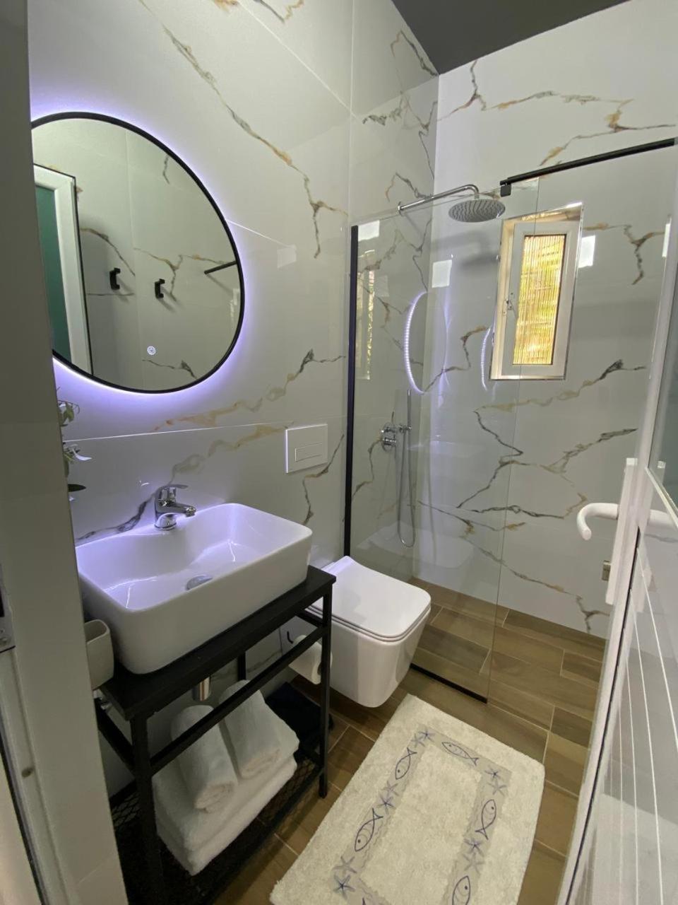 Ostria 2 Apartment Sarande Bagian luar foto