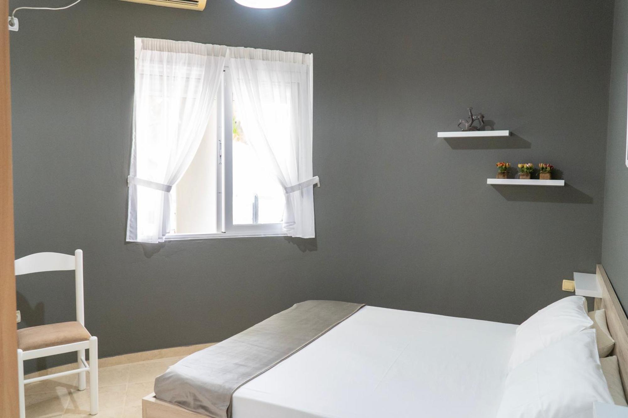 Ostria 2 Apartment Sarande Bagian luar foto